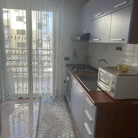 Center Square Skanderbeg Apartment